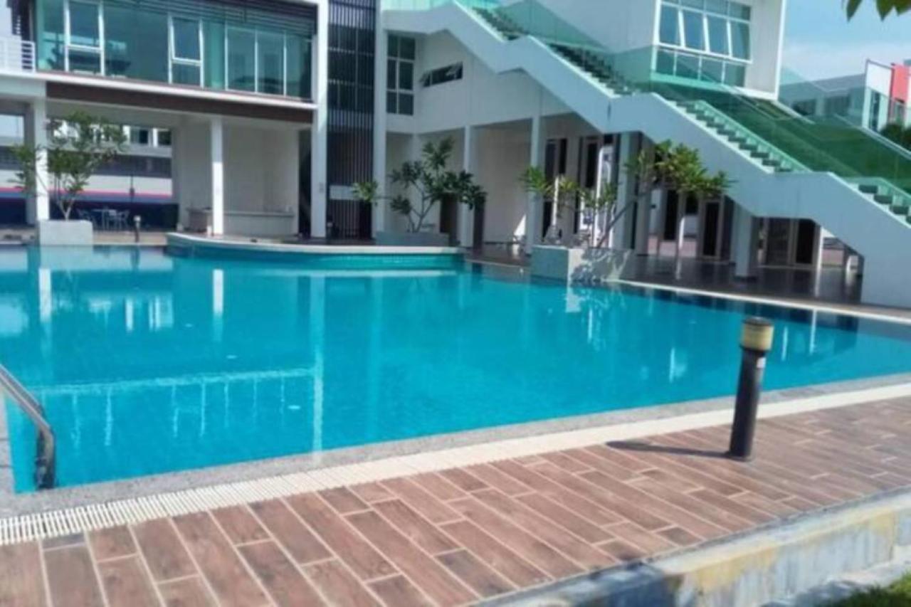My Home Kayangan Villa Malacca C10 Bagian luar foto